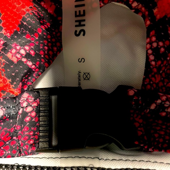 Bikini Set - Picture 3 of 4